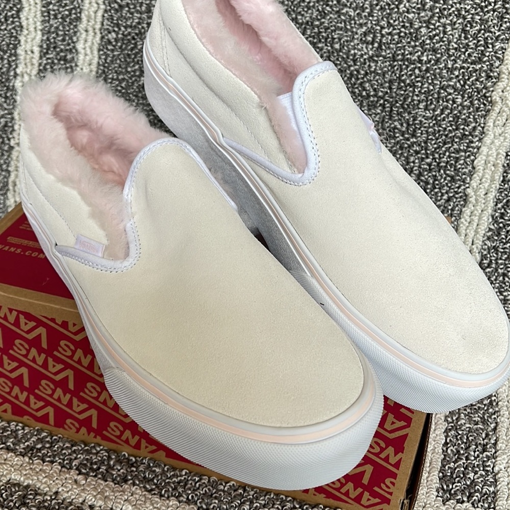 Vans Classic Slip-On Suede / Fur True White WMNS - Picture 7 of 16